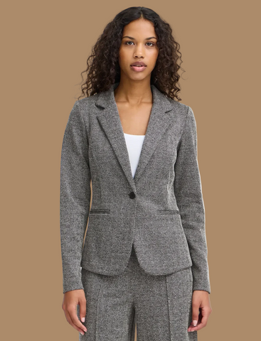 Single Breasted Blazers