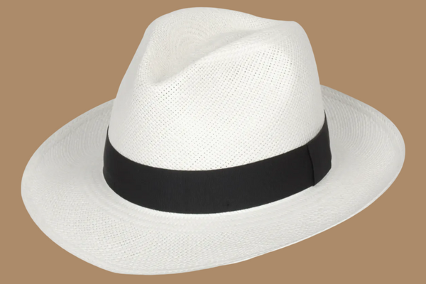 Puerto Cayo Hat