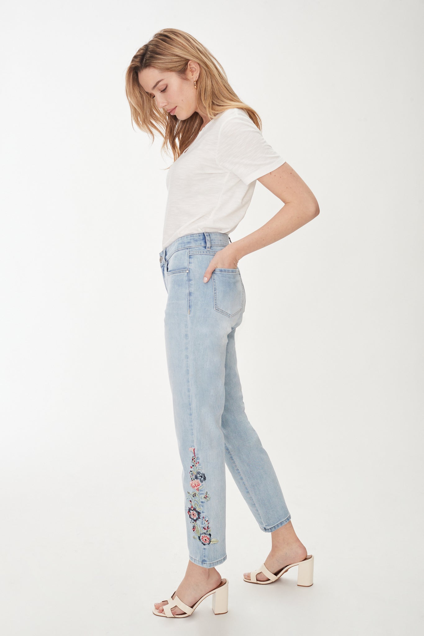 CHRISTINA STRAIGHT ANKLE, EMBROIDERED FLORAL
